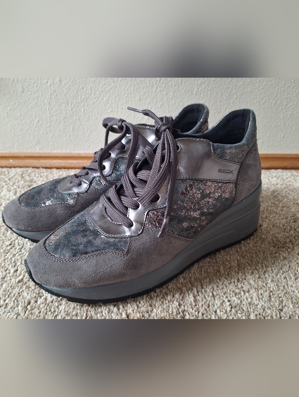 GEOX RESPIRA ZOSMA Trainers Gray Silver Wedge Heel Lace Up Womens Size 9